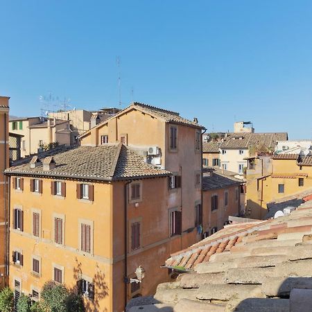 Studio Vicolo De Renzi Trastevere Rome Bagian luar foto