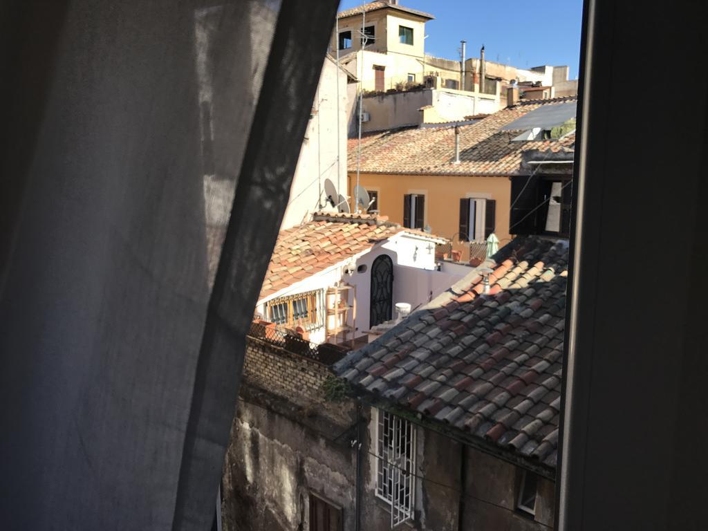 Studio Vicolo De Renzi Trastevere Rome Bagian luar foto