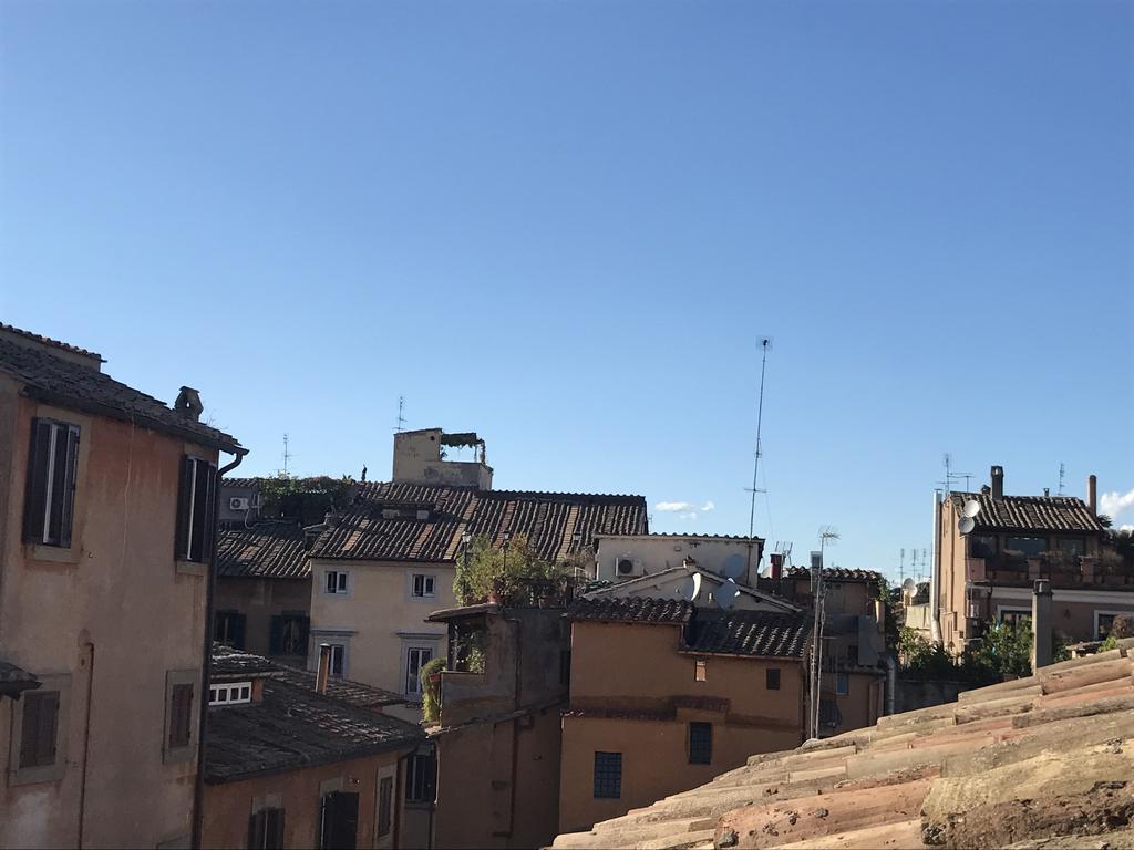 Studio Vicolo De Renzi Trastevere Rome Bagian luar foto